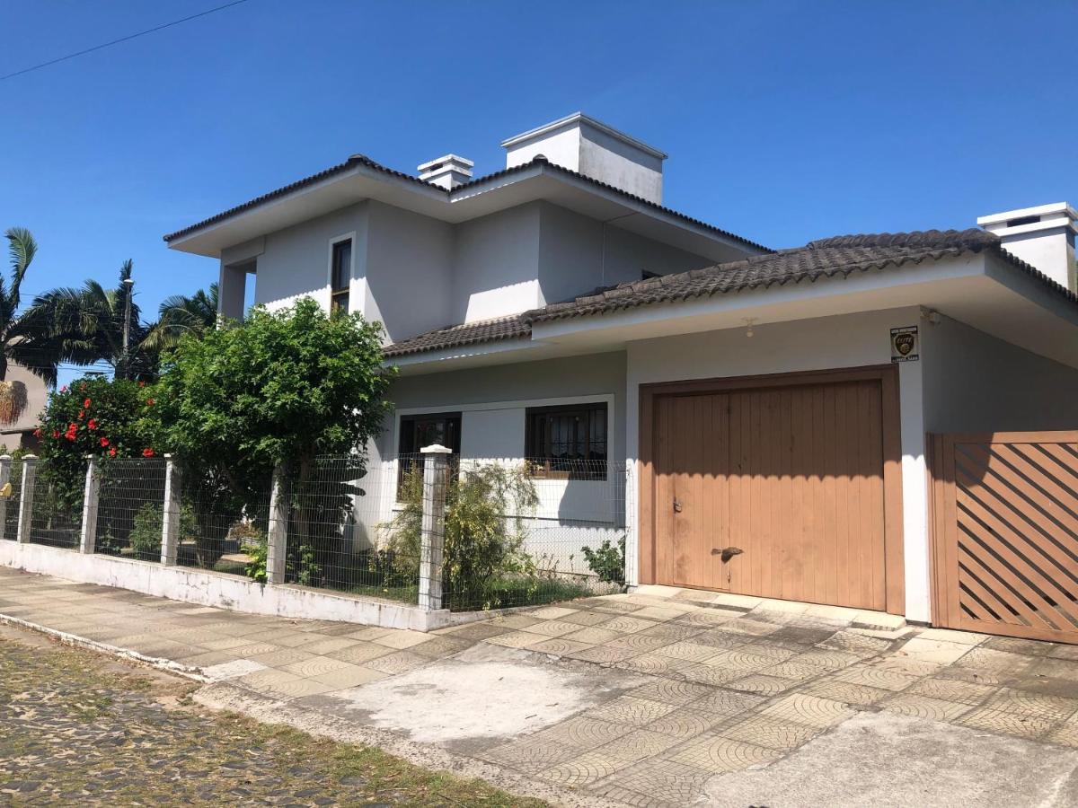 Sobrado Aconchegante Villa Torres Eksteriør bilde